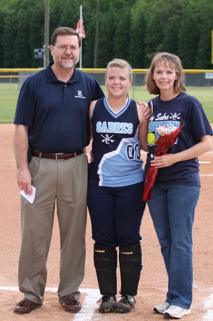 040-DH20110421-SeniorDayCCES.JPG