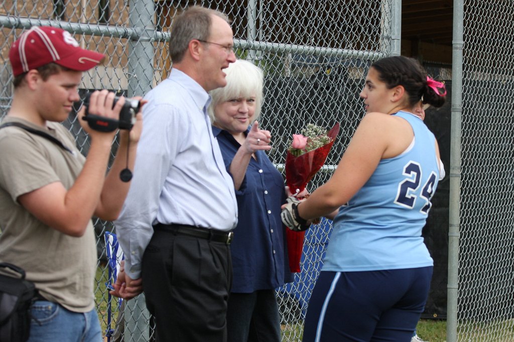 041-DH20110421-SeniorDayCCES.JPG