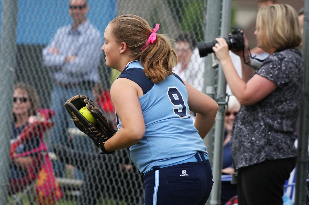 054-DH20110421-SeniorDayCCES.JPG