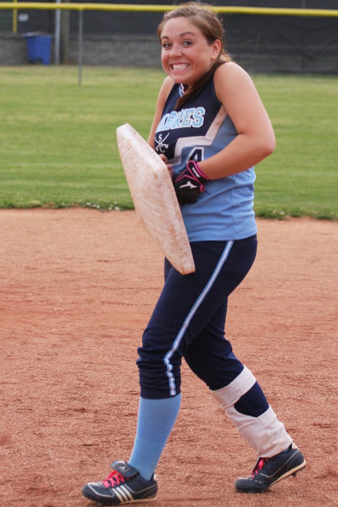 258-DH20110421-SeniorDayCCES.JPG