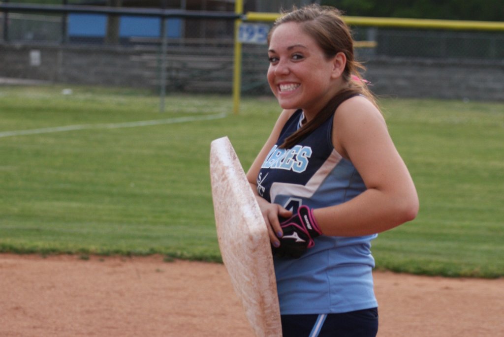 259-DH20110421-SeniorDayCCES.JPG