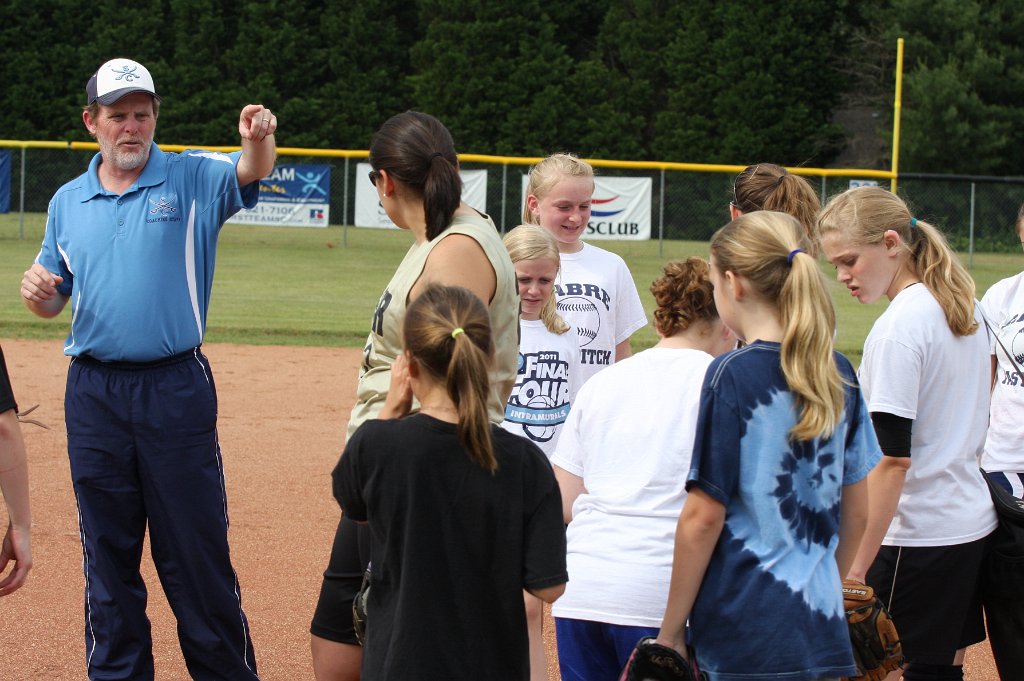 080-DH20110519-Clinic.JPG