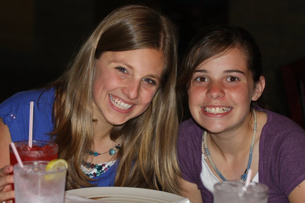 011-DH20110521-Party.JPG
