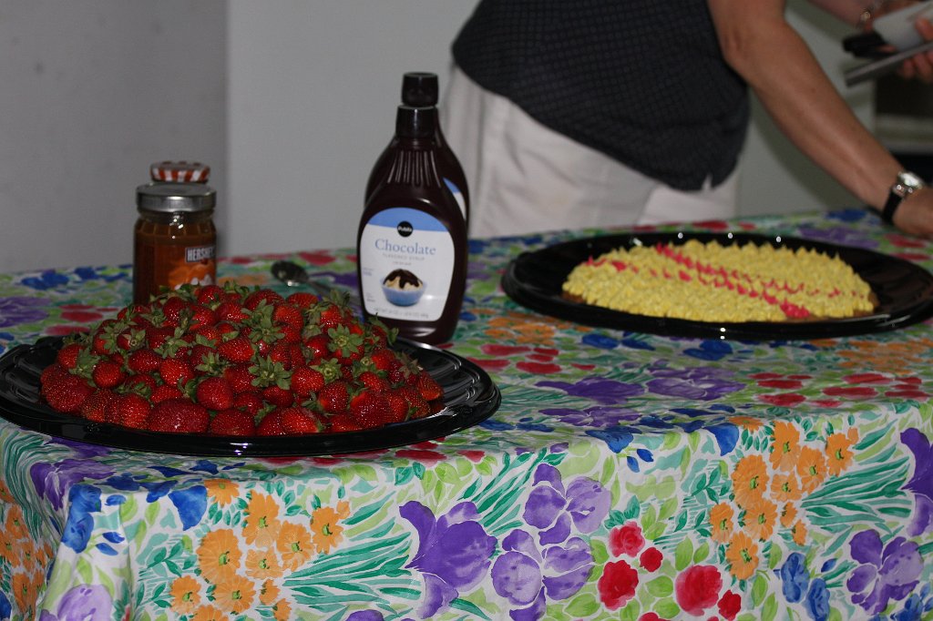 098-DH20110521-Party.JPG