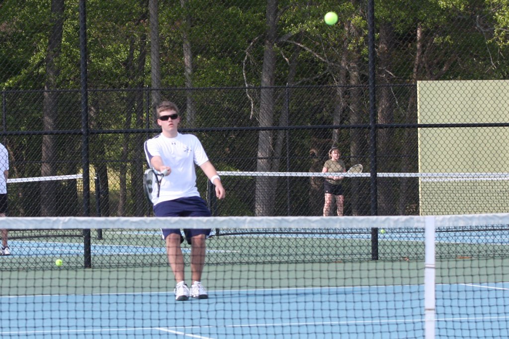 018-DH20110414-Tennis.JPG