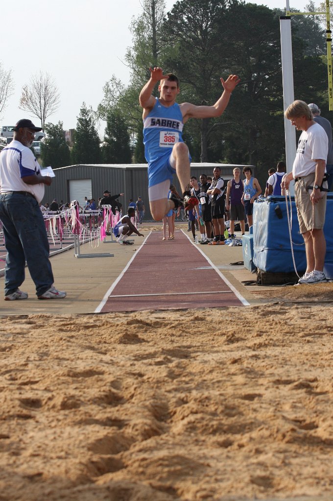 004-DH20110409-Furman.JPG