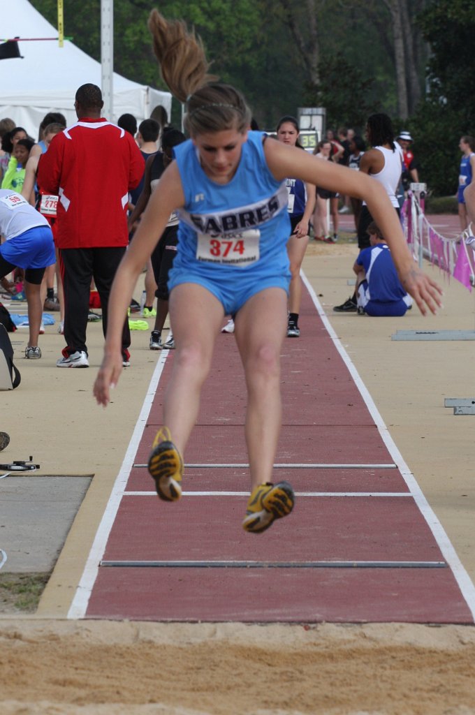 049-DH20110409-Furman.JPG