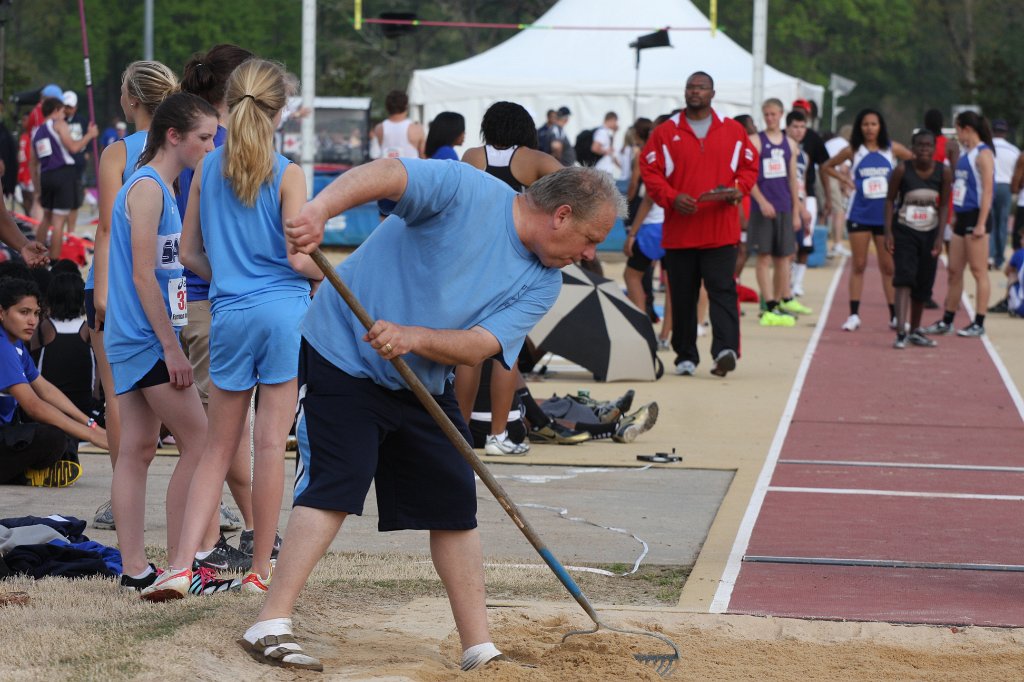 051-DH20110409-Furman.JPG