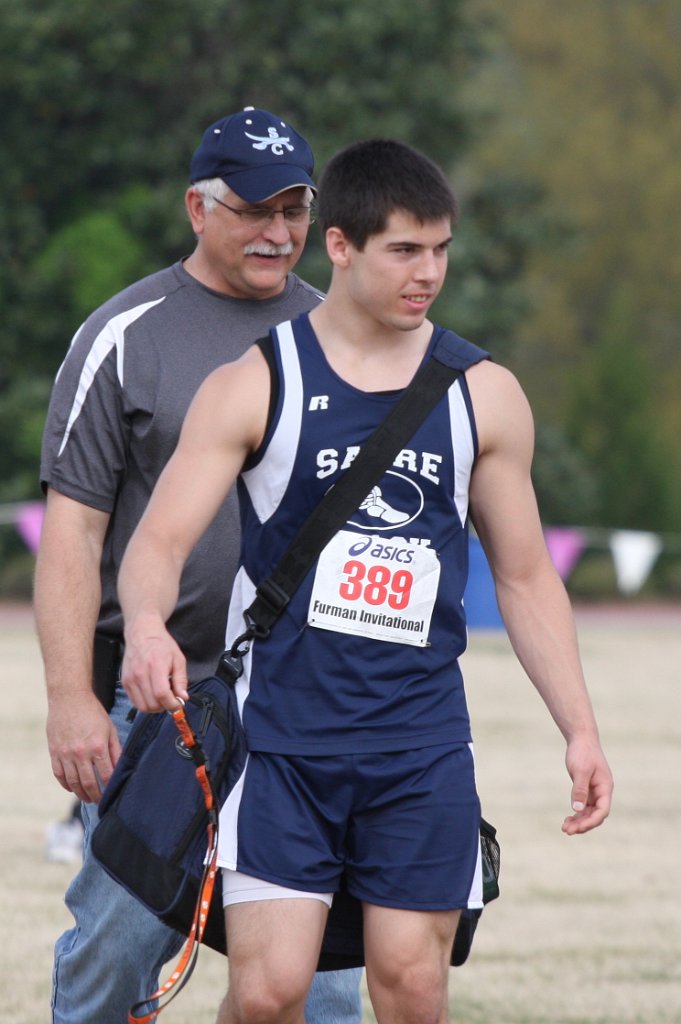 100-DH20110409-Furman.JPG