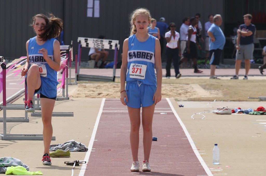 223-DH20110409-Furman.JPG