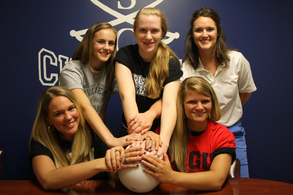 092-DH20110420-Signing.JPG