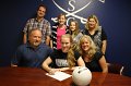 017-DH20110420-Signing
